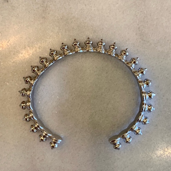 KENDRA SCOTT Silver Rory Spiked Cuff Bracelet - Picture 4 of 7